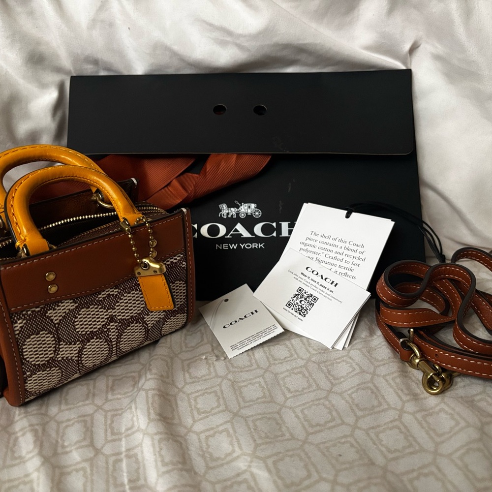 TAKING OFFERS Coach Micro Rogue Bag in Jarquad and Papaya